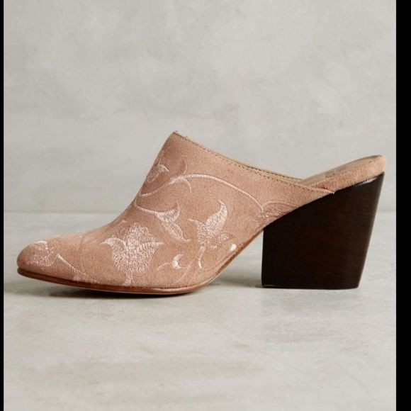 Anthropologie nude Suede Embroider Floral Slides - Picture 4 of 5